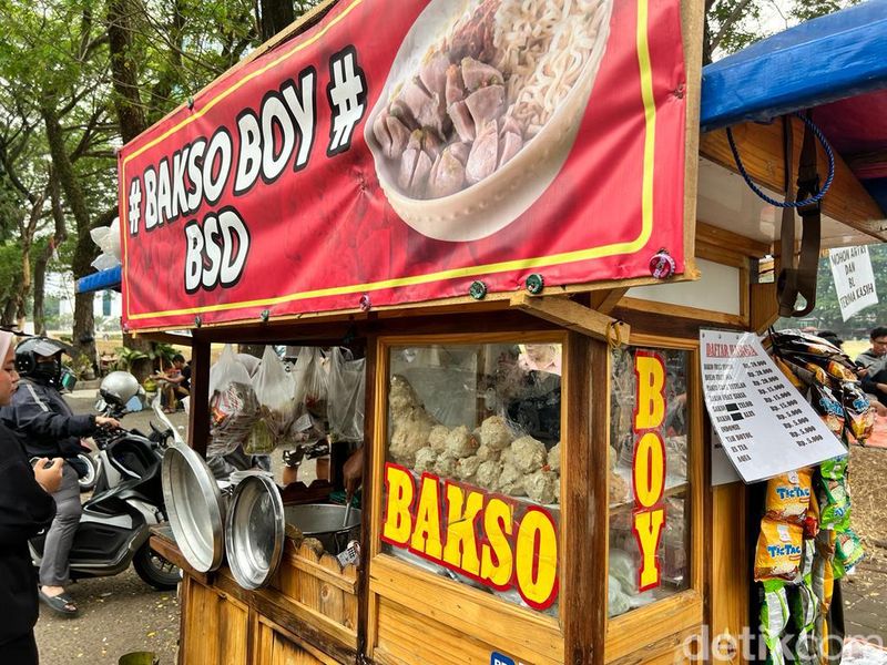 Bakso Mas Boy, Bakso Viral di BSD yang Omzet Seharinya Rp 9 Juta!