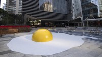 Karya tersebut dibuat untuk menarik perhatian publik di tengah isu perubahan iklim dan pemanasan global.