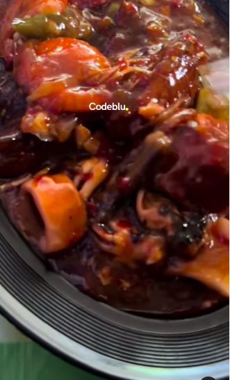 Codeblu review jujur warung makan Nyak Kopsah