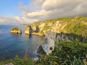 DPR RI Soroti Pungutan Objek Wisata oleh Swasta di Nusa Penida