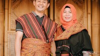 Warna Tenun bisa dipadu padankan