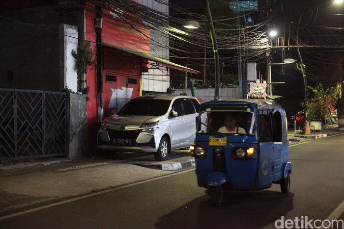 Jalan Jaksa