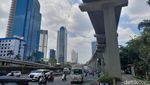Potret Kualitas Udara Jakarta Membaik, Langit Tampak Biru Cerah