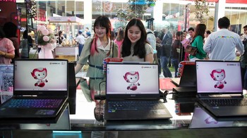 Menurut Direktur Agres ID Benny Susanto, segmen wanita cukup besar di industri ini. Meskipun didominasi pria, namun female gamers di pasar dalam negeri tidak bisa dipandang sebelah mata. 