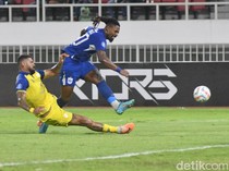 Gilbert Agius Akui Ada Faktor Keberuntungan Kalahkan Barito Putera