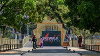 Teras Cihampelas diharapkan menjadi wadah kreatif bagi masyakarat Bandung serta menjadi daya tarik wisatawan.  