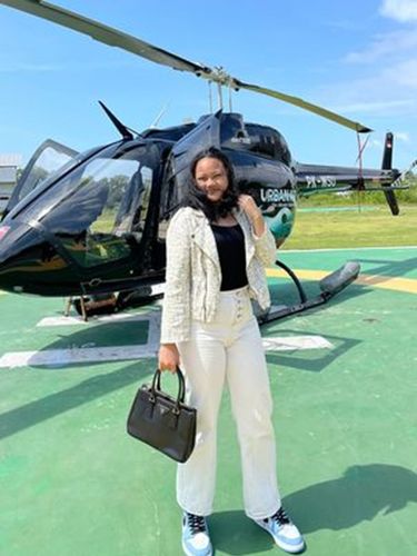 Eunike Bunga Marvela, salah satu penyewa helikopter Urban Air, di Badung, Bali, Minggu (12/6/2023).