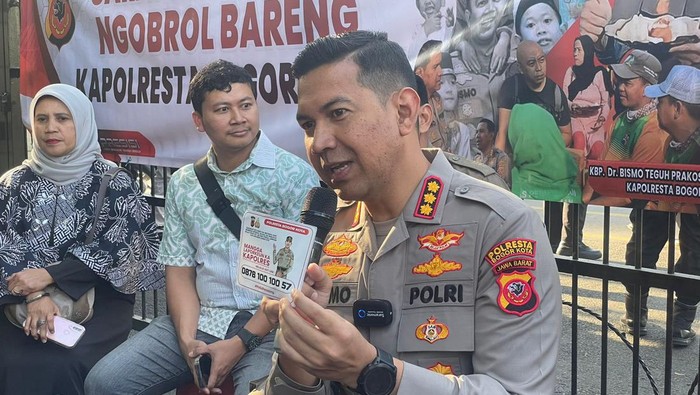 Polresta Bogor Kota kembali menggelar kegiatan Jumat Curhat yang dibarengi dengan pembagian sarapan gratis. (dok ist)