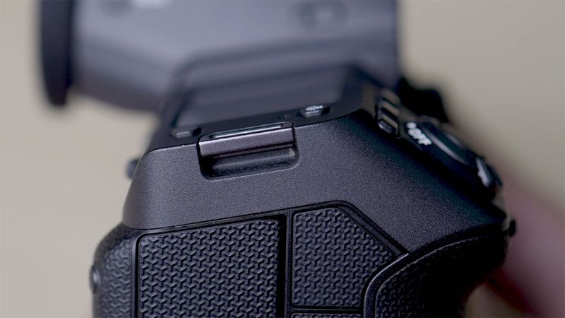 Review Kamera Fujifilm GFX100 II
