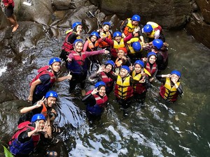 Habiskan Weekend Bareng Sobat Healing, Literally Seru Abis!