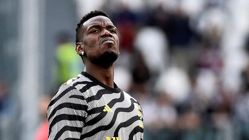 FILE PHOTO: Soccer Football - Serie A - Juventus v Cremonese - Allianz Stadium, Turin, Italy - May 14, 2023 Juventus Paul Pogba during the warm up before the match REUTERS/Massimo Pinca/File Photo