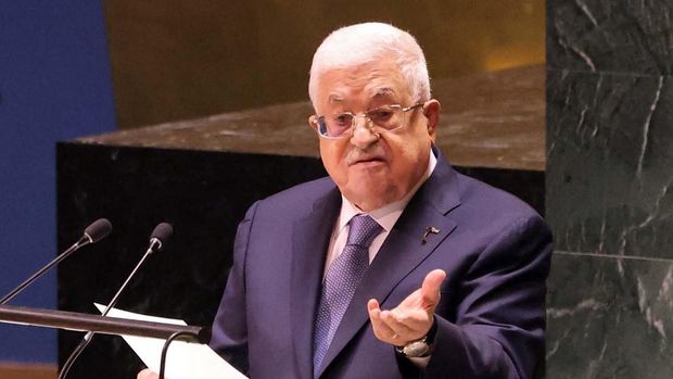 This handout picture provided by the Palestinian Authority's press office (PPO) shows Palestinian president Mahmoud Abbas addressing the 78th United Nations General Assembly at UN headquarters in New York City on September 21, 2023. (Photo by Thaer GHANAIM / PPO / AFP) /