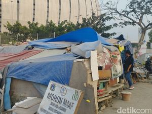 Tarik Ulur Warga Kampung Bayam dengan Lurah soal Perjanjian