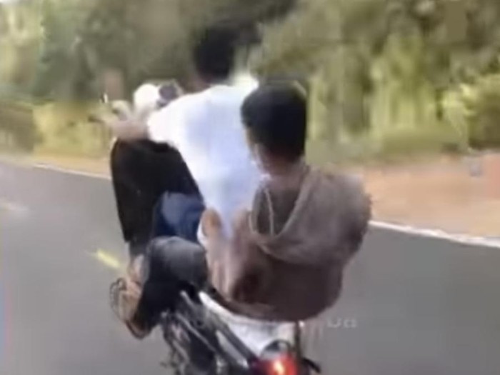 Aksi freestyle motor di Bulukumba, Sulsel.