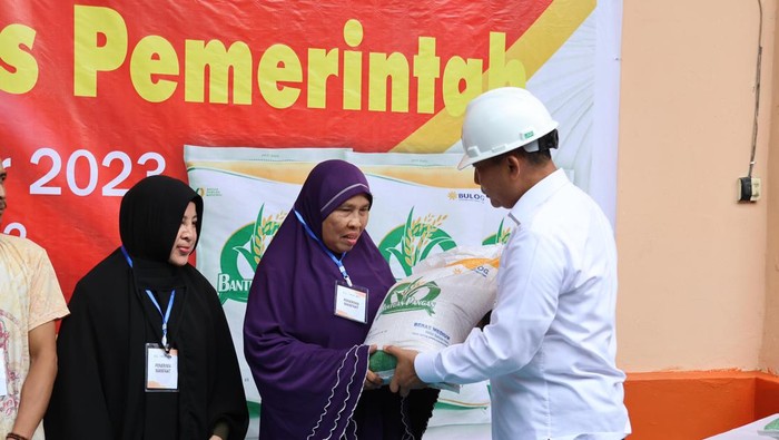 Bansos Beras 10 Kg Disalurkan ke 10.844 Penerima di Balikpapan