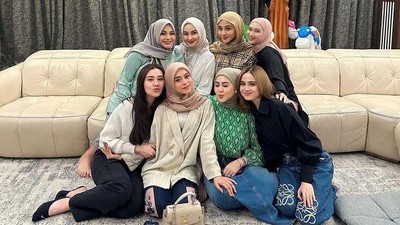 7 Foto Arisan Geng Mamayu Aurel Hermansyah, Kehadiran Aaliyah Massaid Disorot
