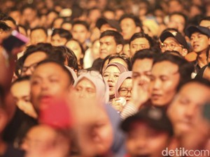 Twilite Orchestra Mencuri Perhatian di Pestapora 2023