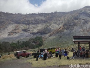Menteri LHK Sebut Kebakaran Bromo Ulah Flare Prewedding Capai 989 Hektare
