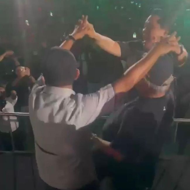 Menteri PUPR Basuki joget kayang