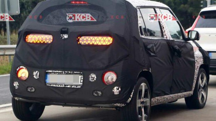 Mobil listrik kecil Hyundai. Mobil listrik kecil Hyundai.