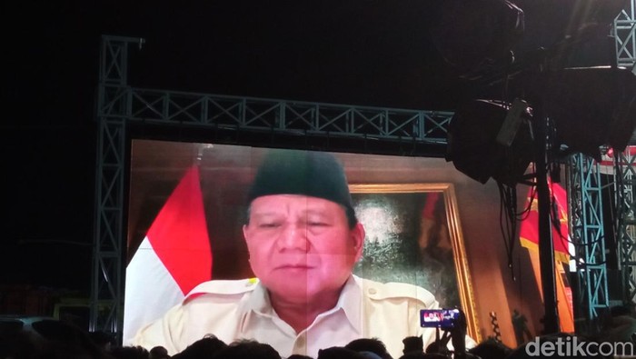 Prabowo Subianto dalam telekonferensi saat pagelarang wayang Janda Dedi Mulyadi