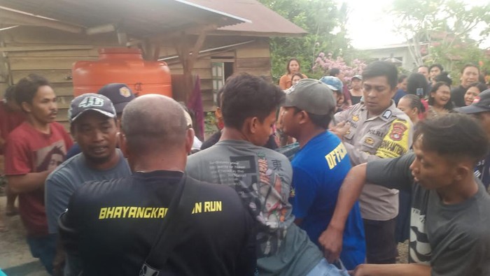 Pria di Mamuju Tengah tewas diterkam buaya saat petik kangkung di parit.