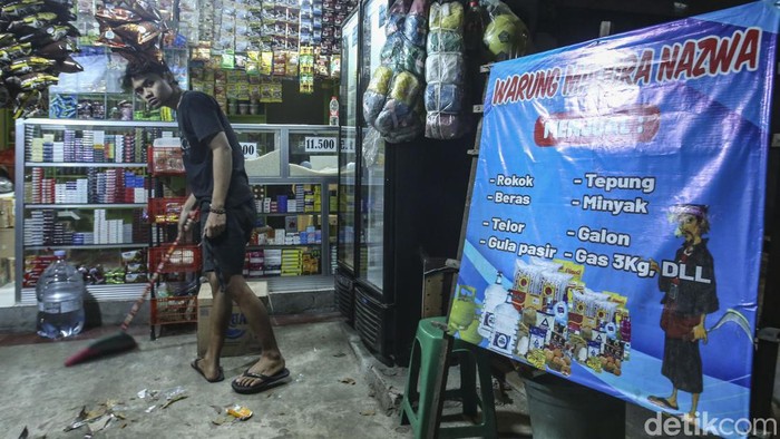 Mengintip Warung Madura Buka 24 Jam Hingga Eksis Di Era Belanja Modern