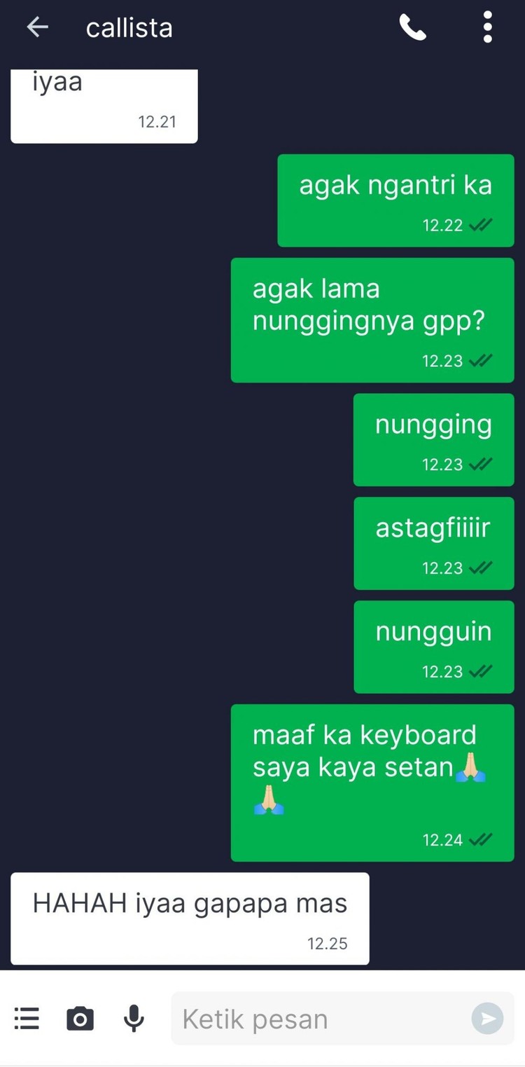 Chat dari driver ojol dan penumpang ini terlalu absurd dan bikin mesem-mesem sendiri. Kamu pernah alami yang mirip kayak begini?