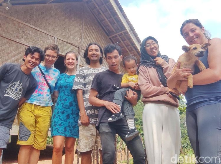 Potret Gubuk Masyhur di Cianjur, Favorit Turis Eropa