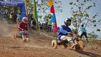 Kegiatan balapan Gledekan tersebut bertujuan untuk melestarikan permainan tradisional yang mengandung nilai kekompakan tim dan sportivitas. 