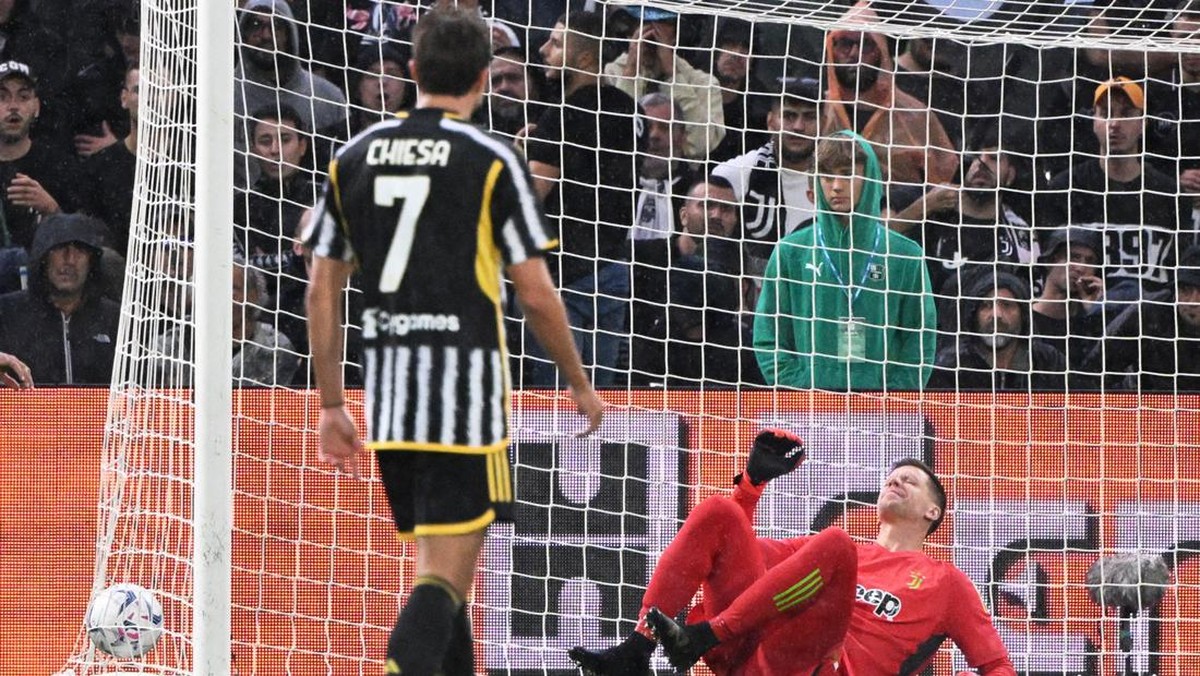 Juventus kalah 2-4 dari Sassuolo (Foto: REUTERS/ALBERTO LINGRIA)
