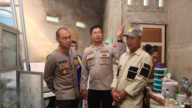 Kapolres Malang Segera Renovasi Rumah Keluarga Korban Tragedi Kanjuruhan