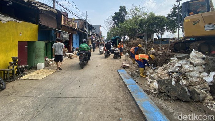 Kondisi terkini Pipa PAM bocor di Petamburan, Jakpus, Minggu (24/9/2023). (Devi/detikcom)