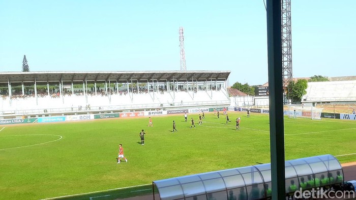 Laga Bekasi City FC vs Persikab Bandung di Stadion Singaperbangsa Karawang, Minggu (24/9/2023).