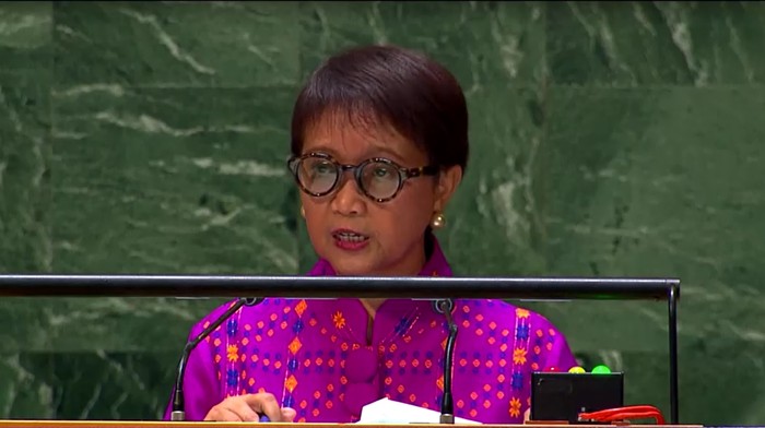 Menlu Retno Marsudi.