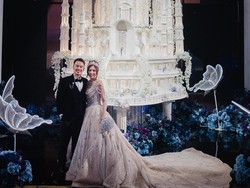 10 Foto Pernikahan Viral Miss Indonesia yang Digelar Mewah bak Istana Dongeng