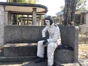 Alasan Logis Kenapa Patung Pilot di Makam Belanda Diliputi Cerita Horor