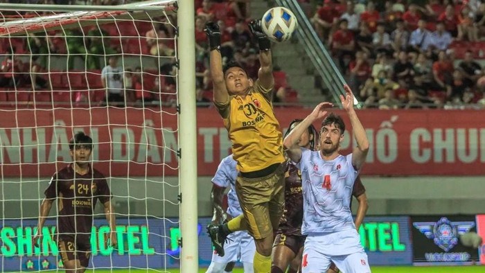 PSM Makassar kalah 0-3 atas Hai Phong FC di AFC Cup 2023/2024.