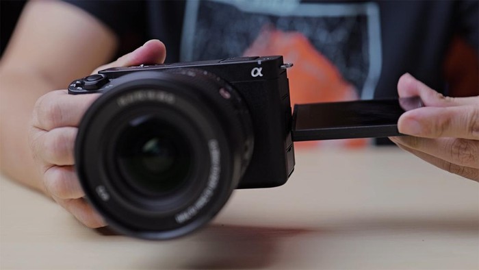 review kamera sony zv-e1