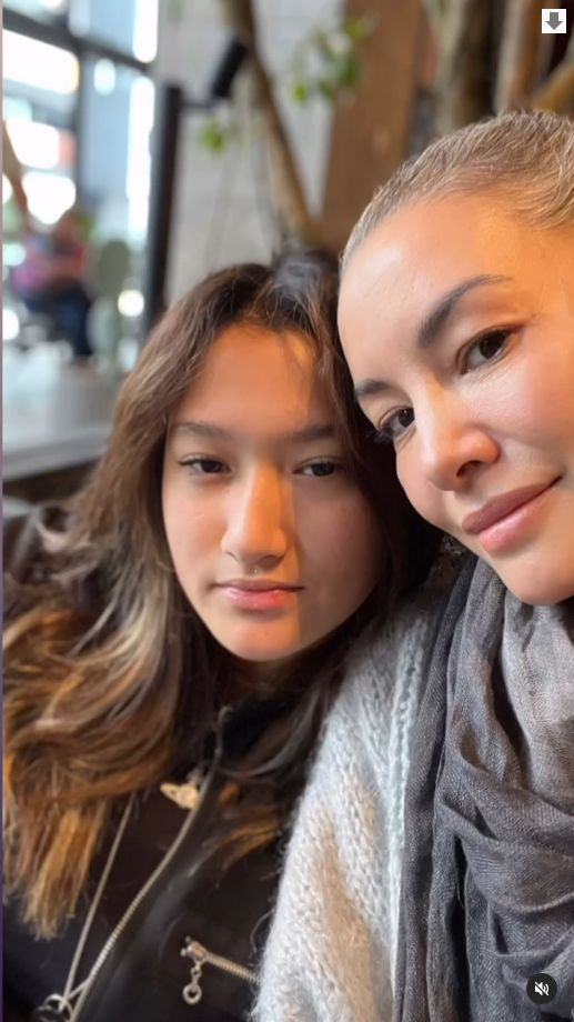 Alex, anak Nadya Hutagalung