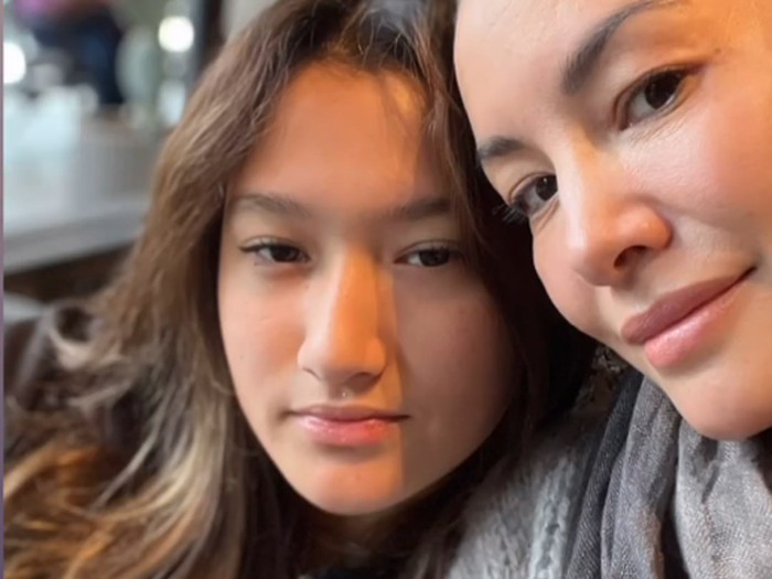 Alex, anak Nadya Hutagalung