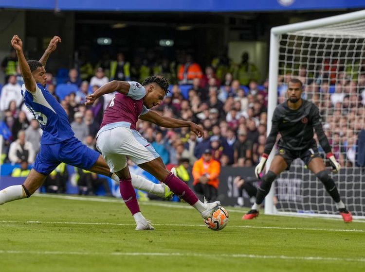 Aston Villa Permalukan Chelsea di Stamford Bridge