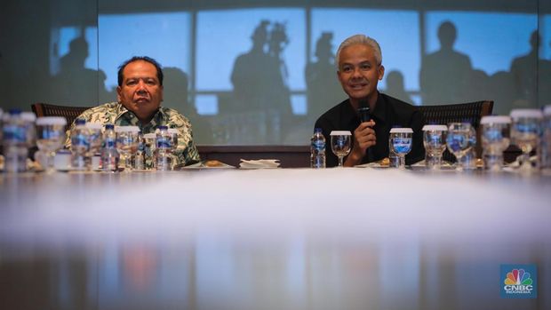 Bakal Calon Presiden (Bacapres), Ganjar Pranowo berkunjung ke Gedung Trans Media Tendean, Jakarta, Senin (25/9/2023). (CNBC Indonesia/Faisal Rahman)