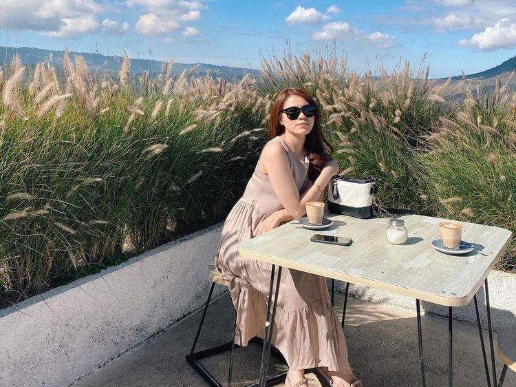 Momen Makan Mewah Chen Giovani, Menantu Hotman Paris