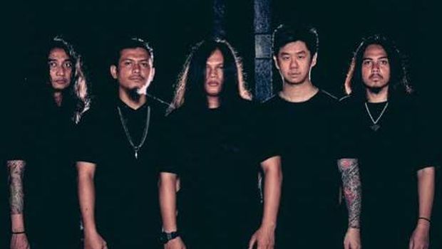 djin band adalah band metal yang berasal dari Medan.