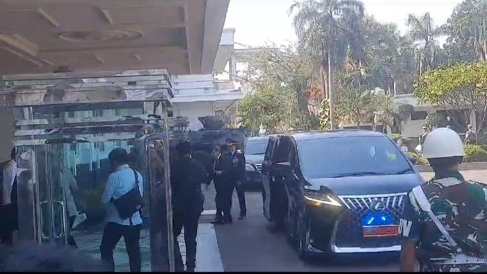 Habib Luthfi tiba di Kemhan untuk bertemu Prabowo