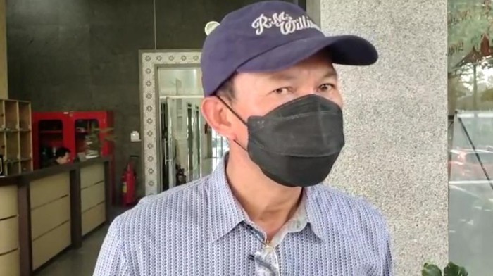 Harnojoyo, mantan Wali Kota Palembang usai pemeriksaan di Kejati Sumsel.