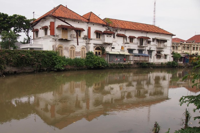 Ilustrasi Kota tua Surabaya