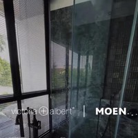 Kamar mandi Rachel Vennya juga dilengkapi area batu-batu putih yang rencananya akan ditambahkan penghijauan. Foto: Instagram @rachelvennya