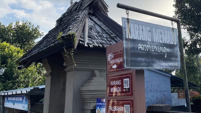 Karang Memadu, Lokasi Pengasingan Warga Desa Penglipuran yang Berpoligami Karang Memadu adalah tempat pengasingan yang diperuntukan bagi warga Desa Penglipuran yang ingin melakukan poligami atau yang ingin memiliki istri lebih dari satu. Desa ini terletak di Jalan Penglipuran, Kubu, Kecamatan Bangli, Kabupaten Bangli.